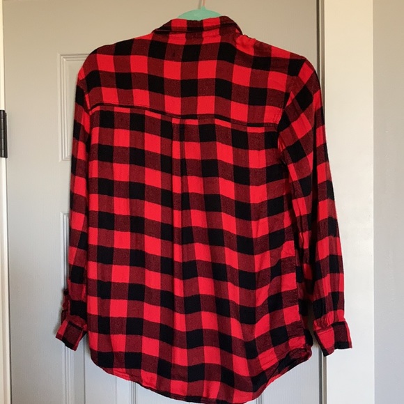 Old Navy Girls Flannel Buffalo Check Button Down Shirt - XL (14) — 2/$20 - Picture 2 of 4